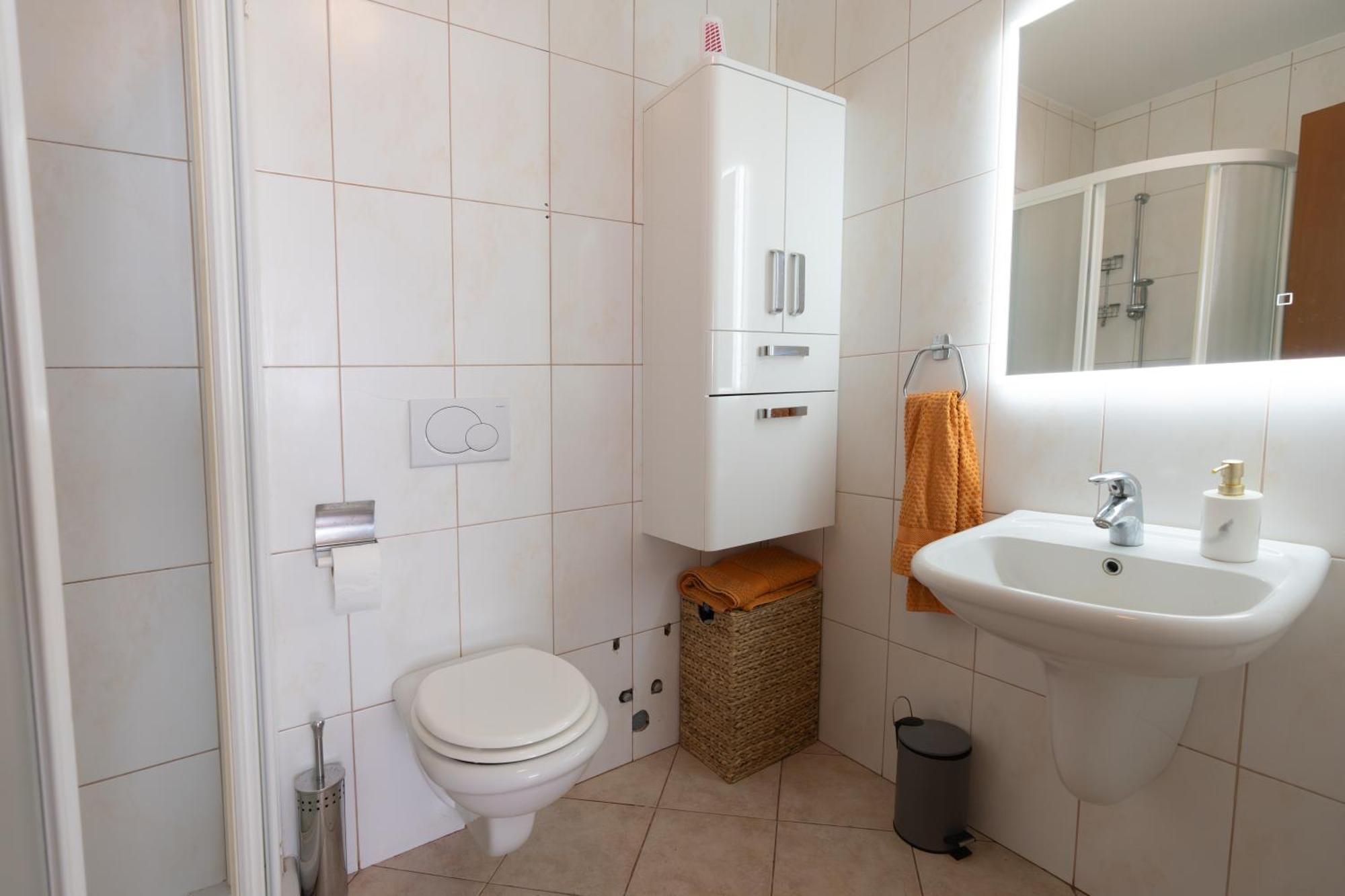 Two-bedroom Niki Near *